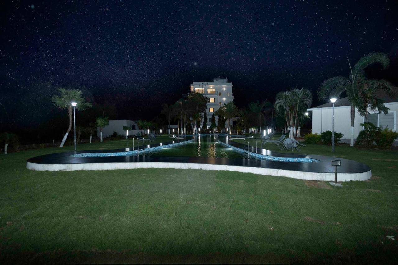 Samudra Resorts And Spa Puri Esterno foto