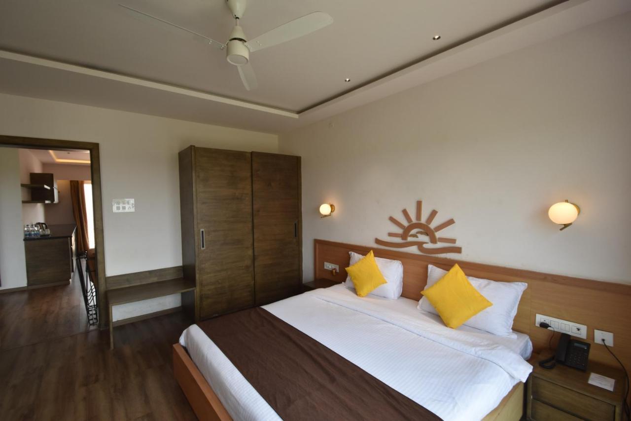 Samudra Resorts And Spa Puri Esterno foto