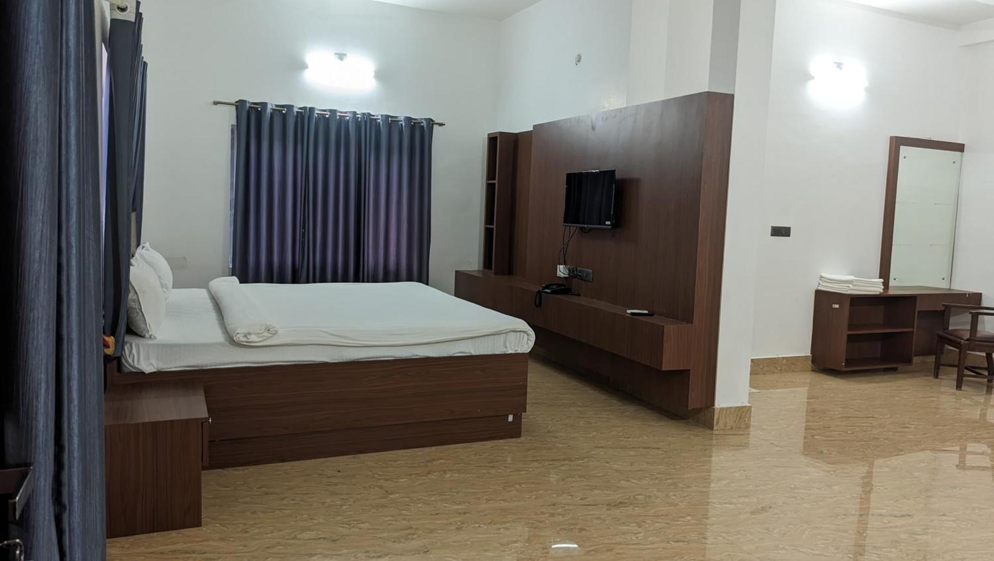 Samudra Resorts And Spa Puri Esterno foto