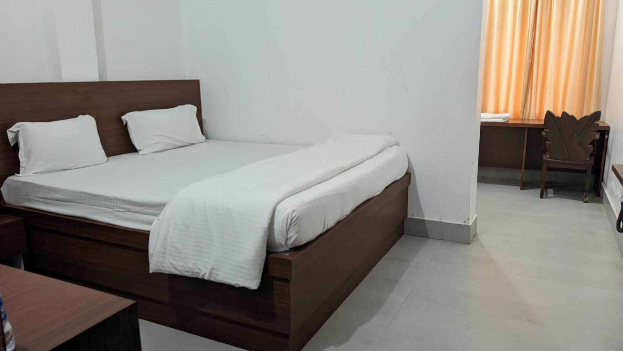 Samudra Resorts And Spa Puri Esterno foto